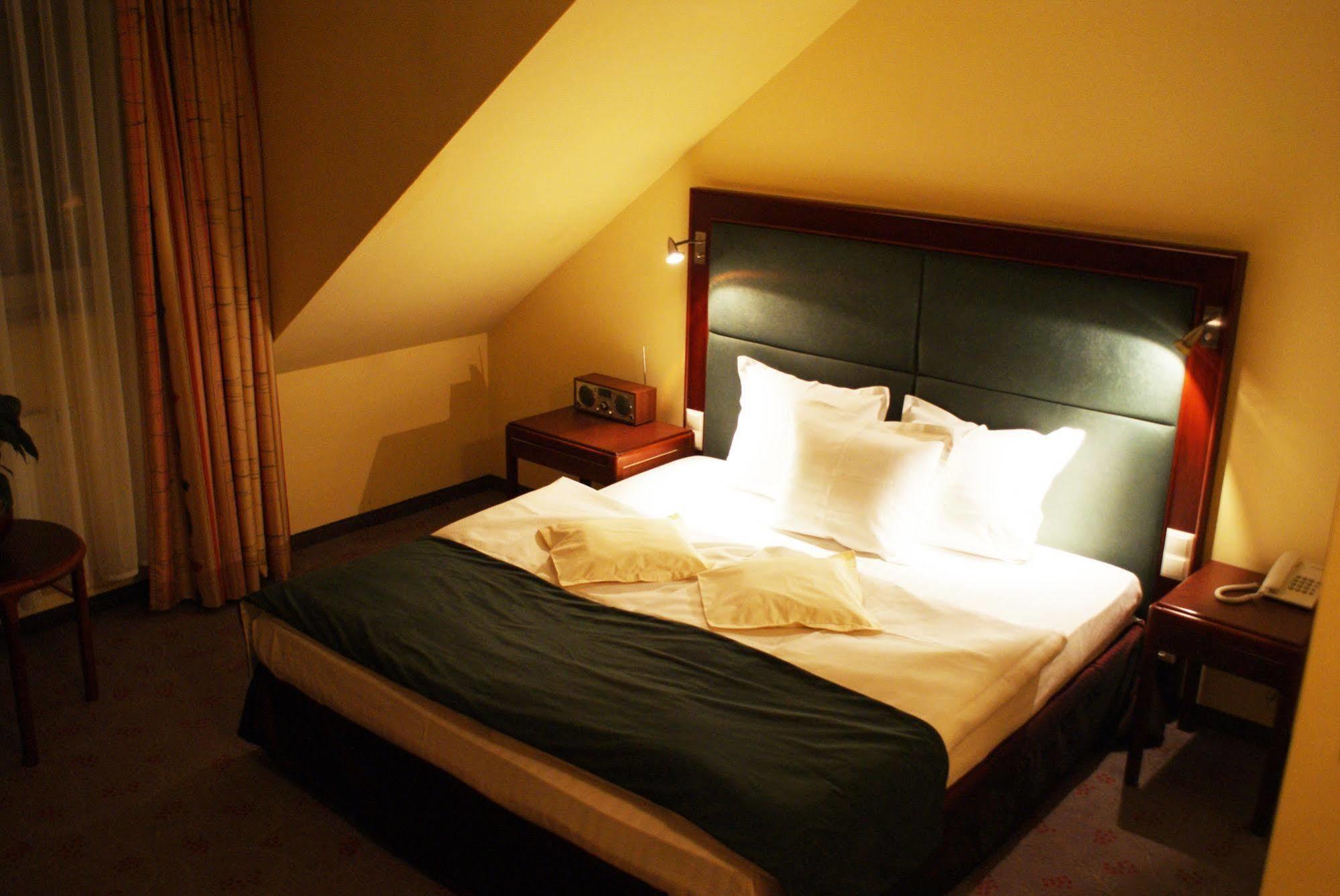 Wilga By Katowice Airport Hotel